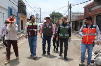 Supervisa Gobierno de Pepe Chedraui trabajos de rehabilitación vial en San Felipe Hueyotlipan