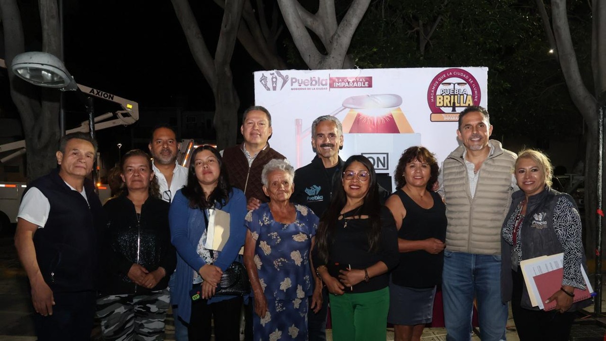 Con Puebla Brilla, Gobierno de Pepe Chedraui lleva tecnología LED a La Flor y Villa Las Flores