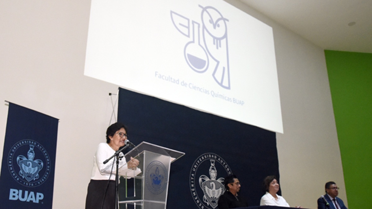 Dicta conferencia Rectora Lilia Cedillo en conmemoración del XIII aniversario de la Licenciatura en Biotecnología