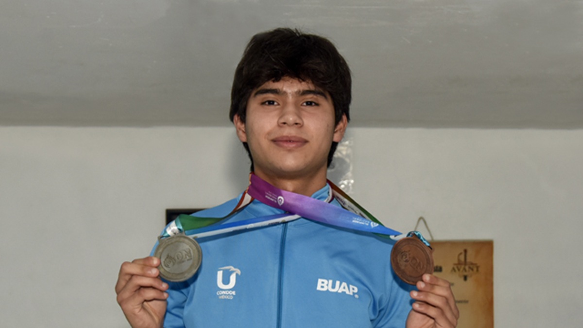 Esgrimista BUAP obtiene dos medallas en Olimpiada Nacional