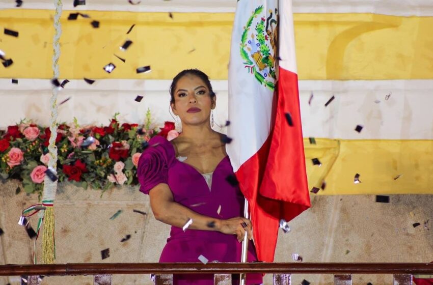  ¡Viva México! ¡Viva la democracia, viva la libertad y viva San Andrés Cholula!