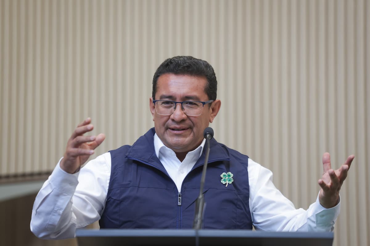 Pavel Gaspar critica salida de Carlos Barragán de Morena por proceso interno