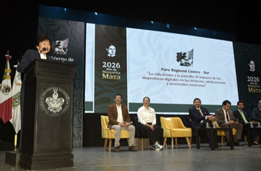  Analizan impacto de dispositivos digitales en niños y jóvenes en el Foro Regional Centro-Sur