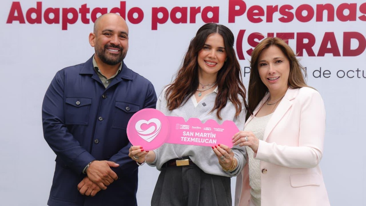 Con donación del SNDIF, Ceci Arellano y SEDIF entregan cuatro unidades adaptadas