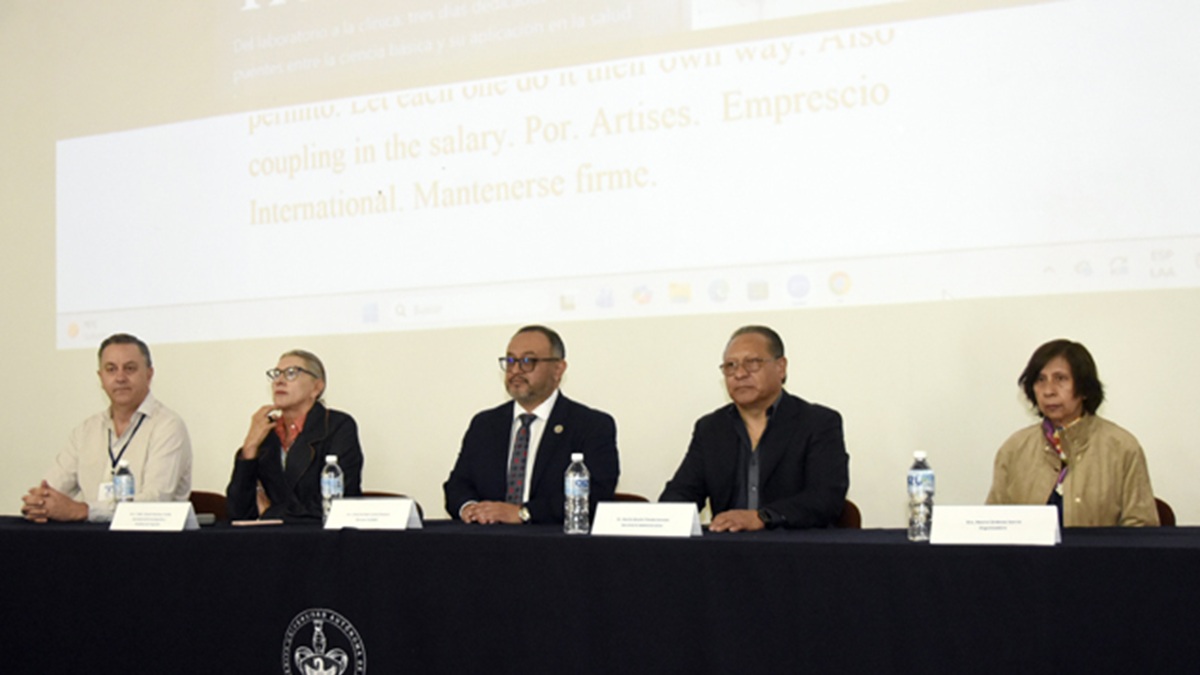 Construye BUAP puentes entre la ciencia básica y la aplicación clínica