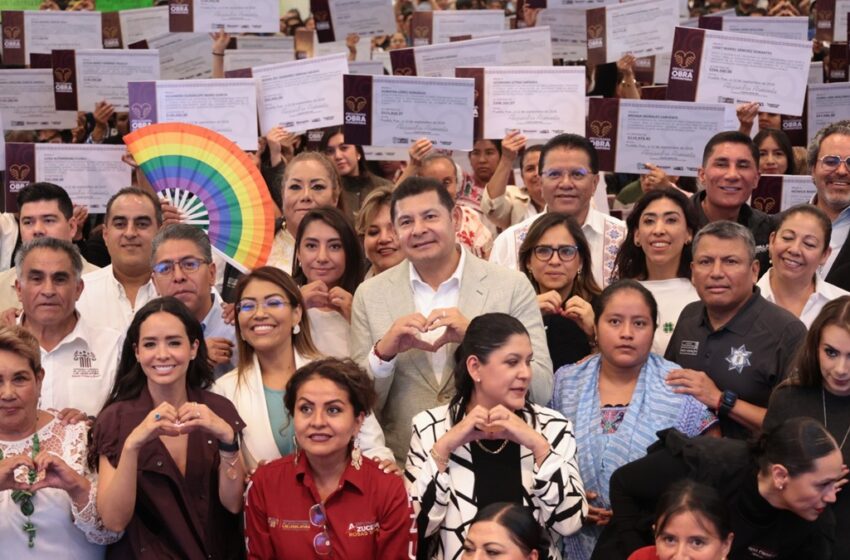  Entregan diputadas y diputados apoyos del Programa de Obra Comunitaria en beneficio de los distritos locales