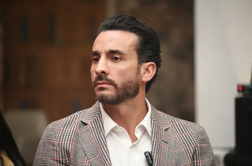  Exhiben a Toño López y Olga Lucía Romero en medios nacionales
