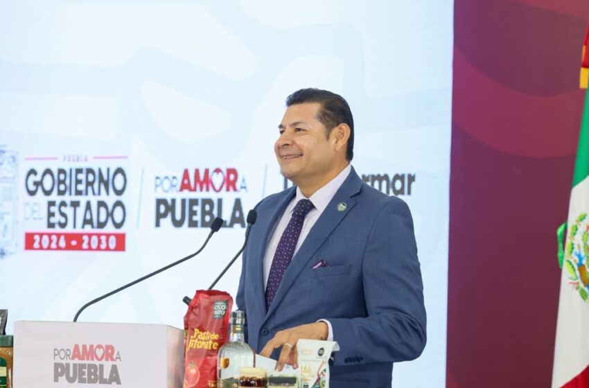  Fundación Jenkins respalda sistema de transporte por cable con donación de predio en Xonaca
