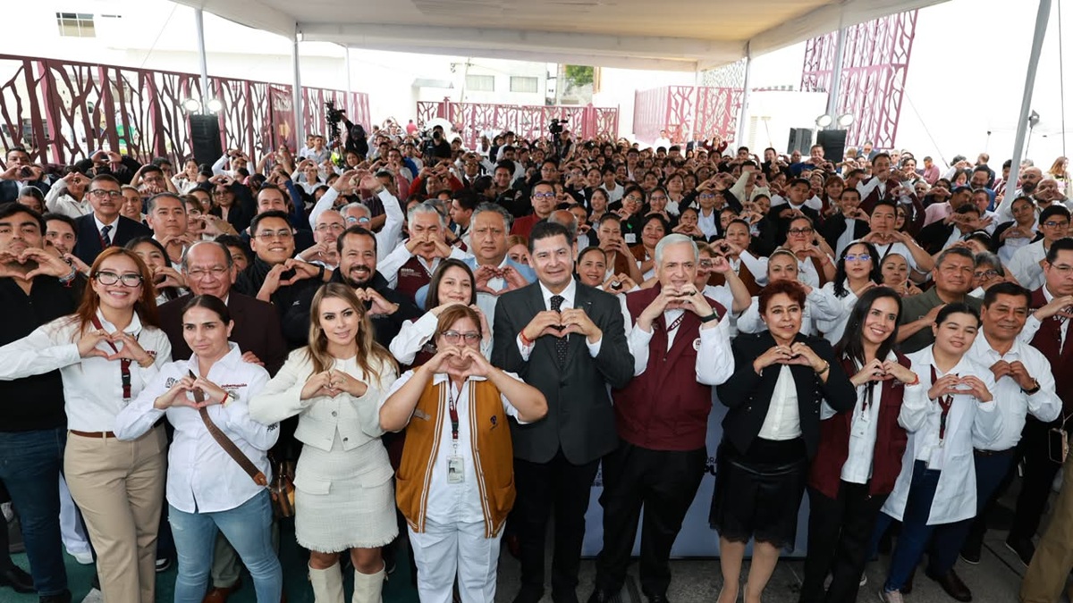 ISSSTEP fortalece servicios médicos con inversión histórica en infraestructura y equipamiento