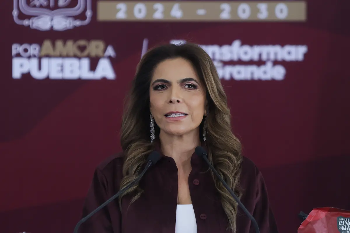 Olivia Salomón fija postura sobre la alcaldía de Puebla y asume encomienda de Armenta
