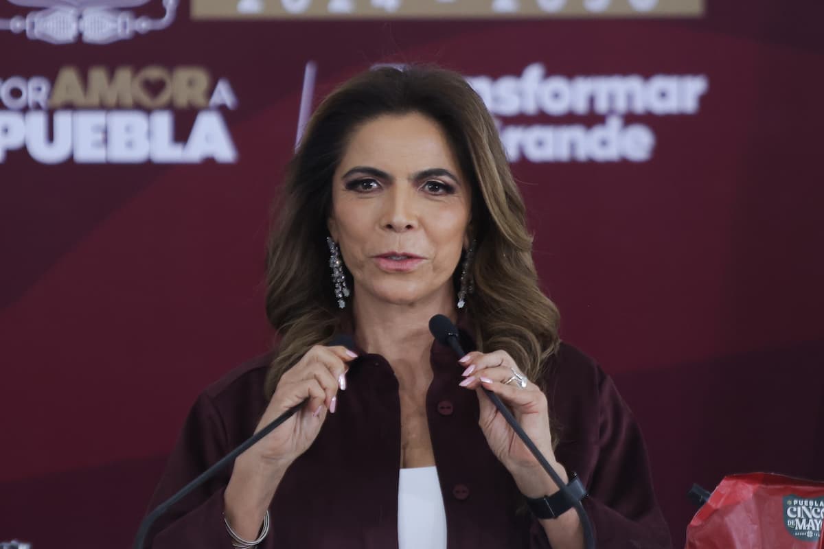 Olivia Salomón podría entrar a encuesta de Morena por alcaldía de Puebla