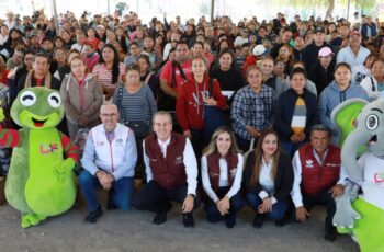 Pepe Chedraui entrega más de 9 mil despensas a familias de La Presa Guadalupe Hidalgo