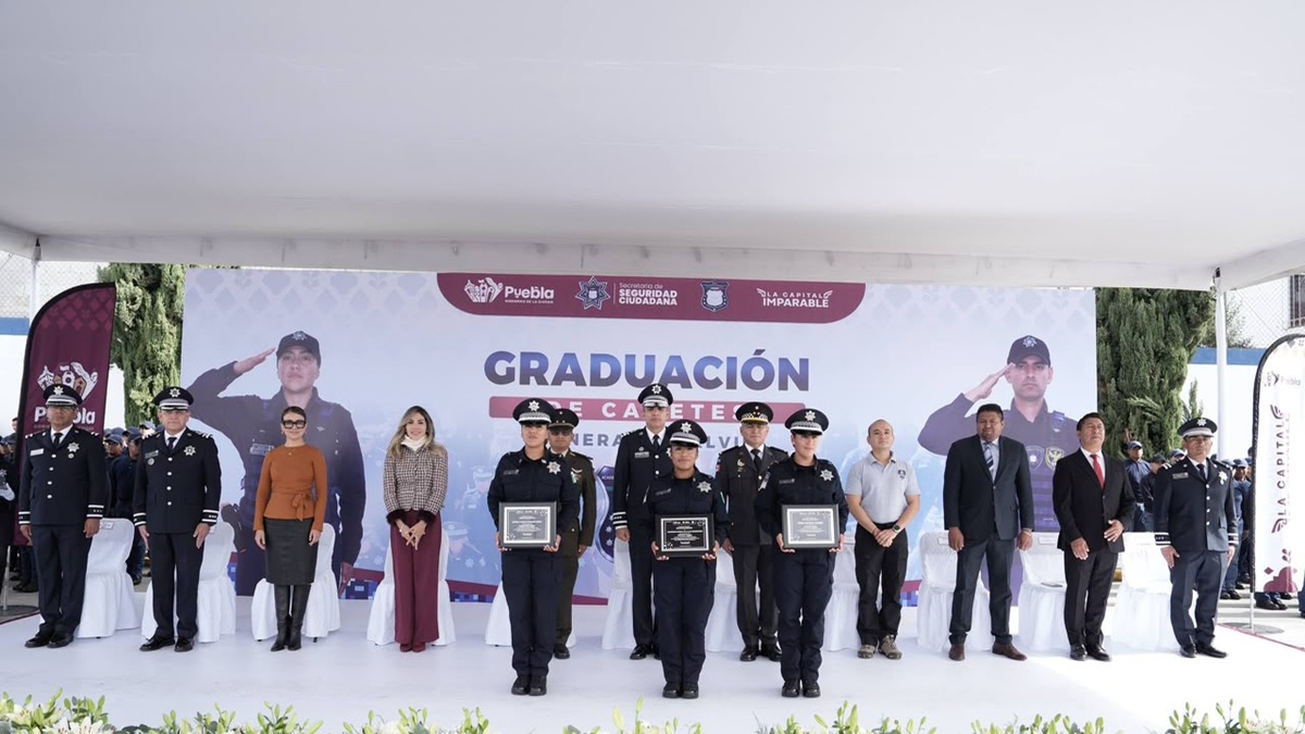 Realiza Gobierno de Pepe Chedraui graduación cadetes de la Academia de Formación y Profesionalización Policial