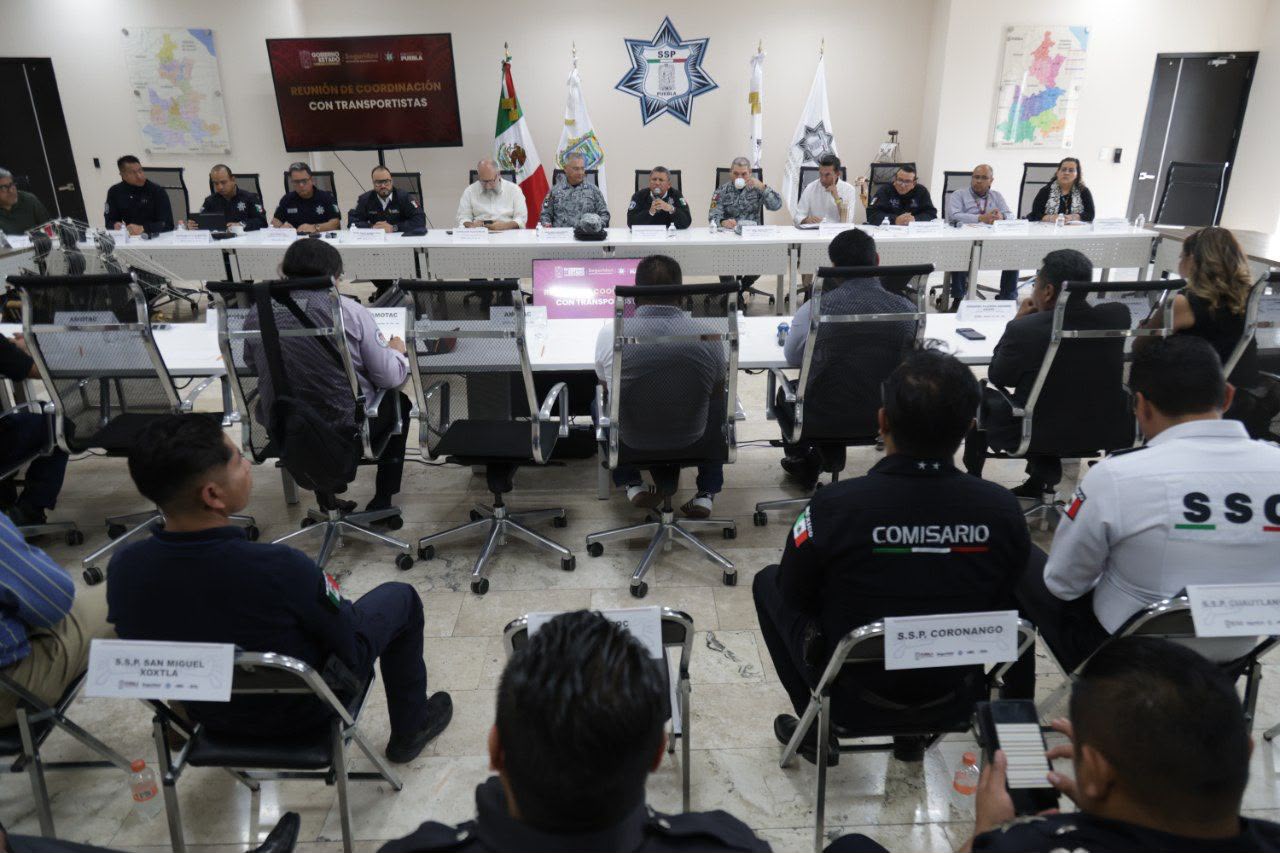 Custodiará Policía Estatal a transportistas en la México-Puebla para frenar asaltos, tras acuerdo entre la SSP y AMOTAC