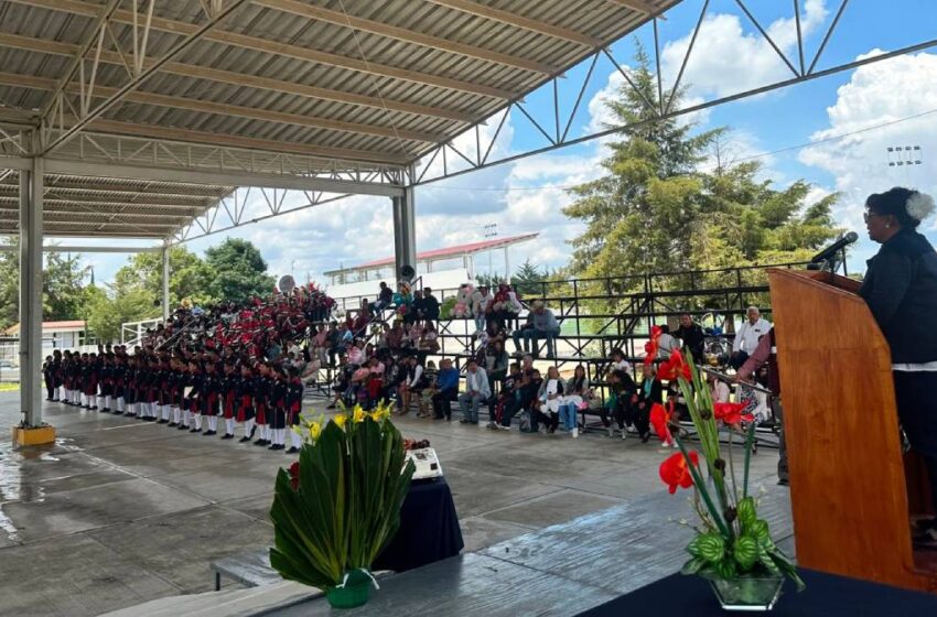  Acusan a cuatro maestros de presunto acoso escolar y racismo en centro educativo de Tepeaca, Puebla