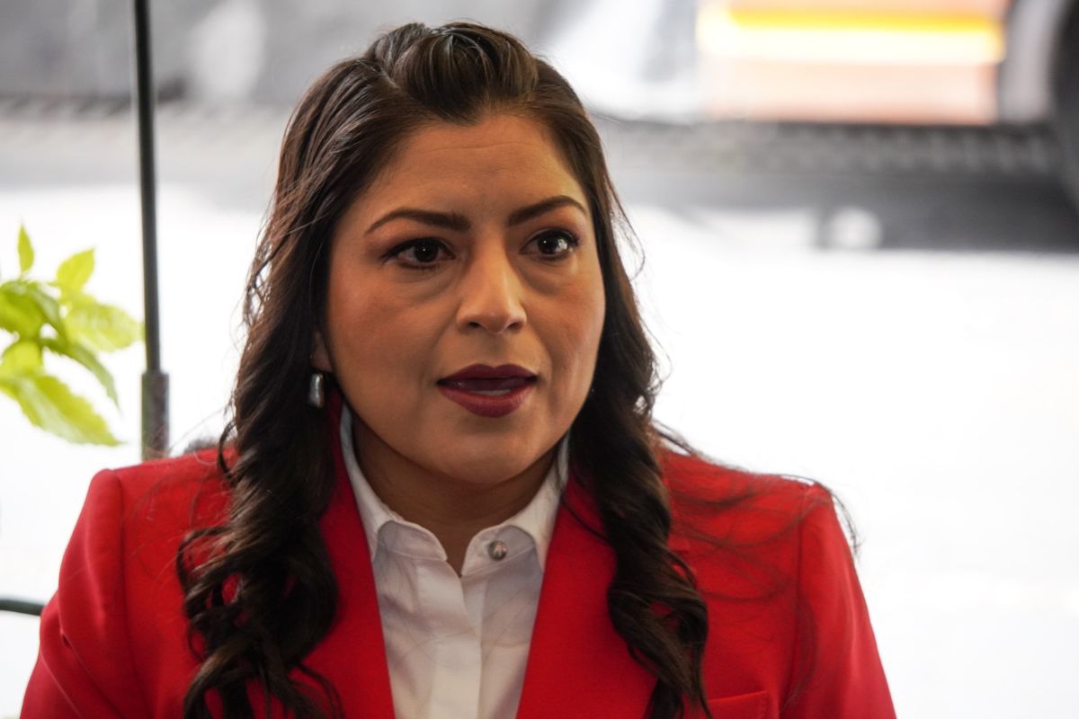 Claudia Rivera causa polémica tras apoyar el “huachicol fiscal” en San Lázaro